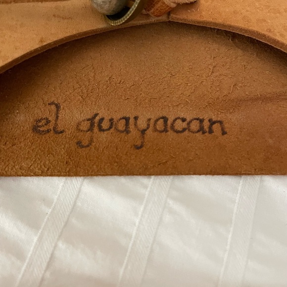 Hand crafted leather aboriginal shoulder bag - Picture 8 of 11